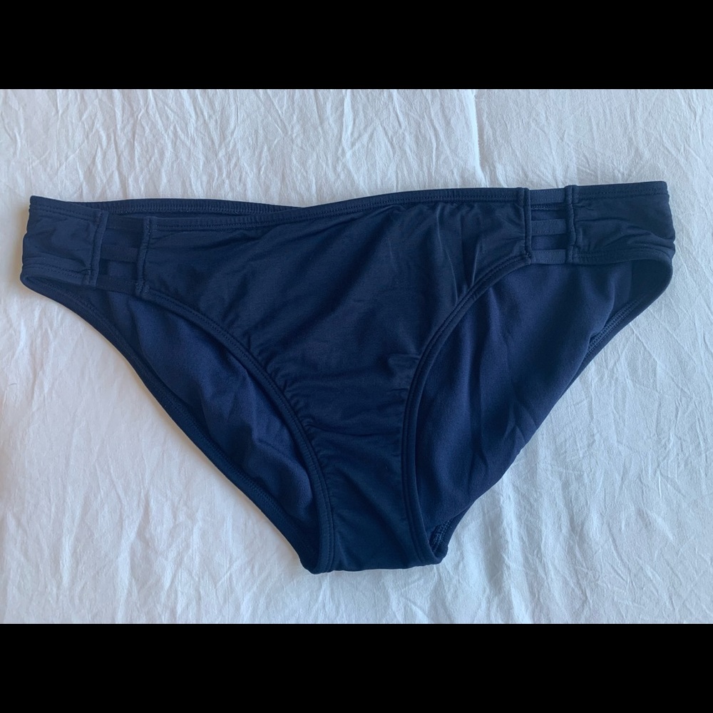 Athleta | Size M Swim Bottoms